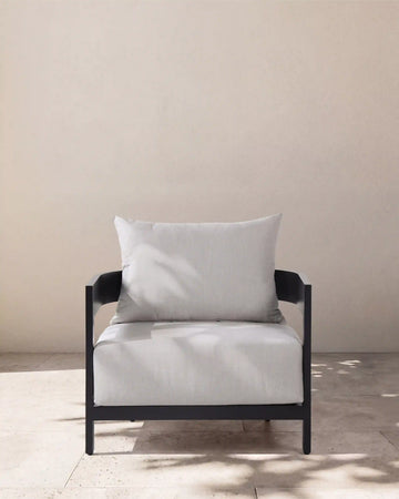 Curved Powder-Coated Aluminum Outdoor Lounge Chair
