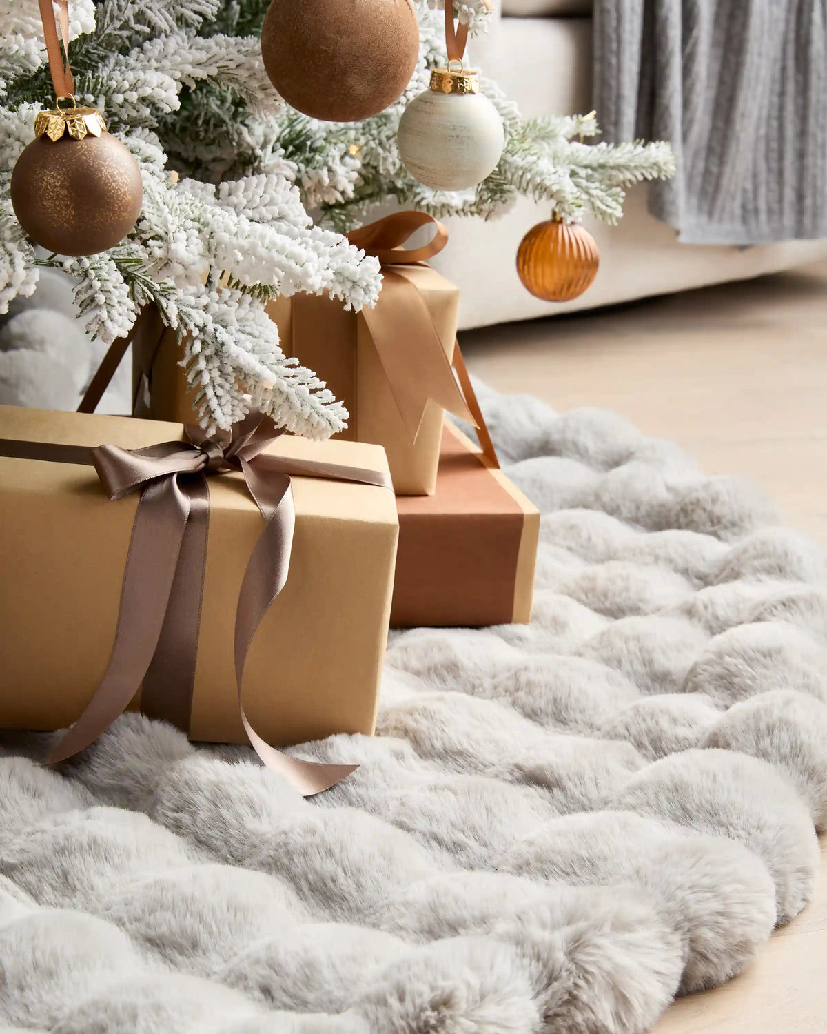 Faux Fur Tree Skirt