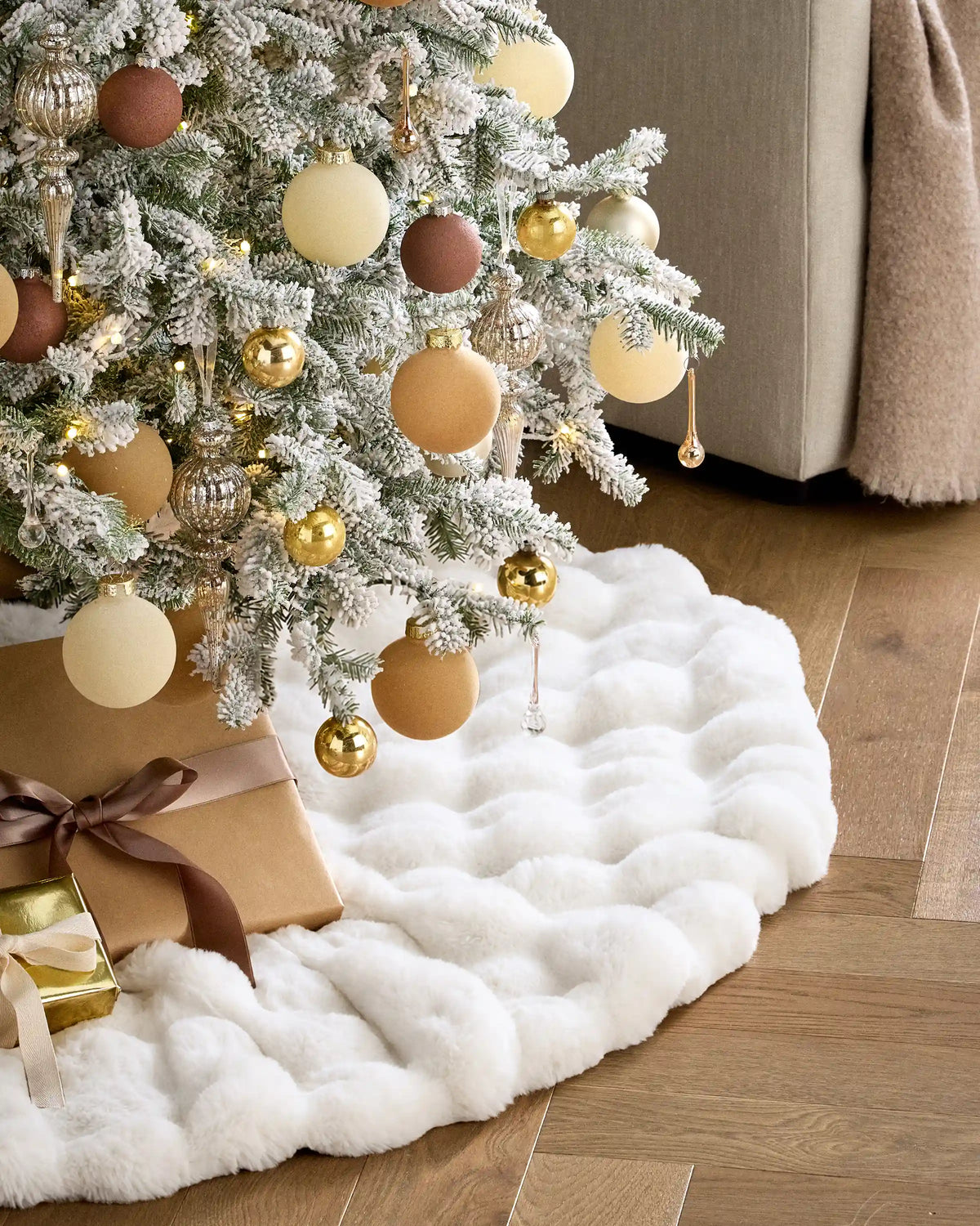 Faux Fur Tree Skirt