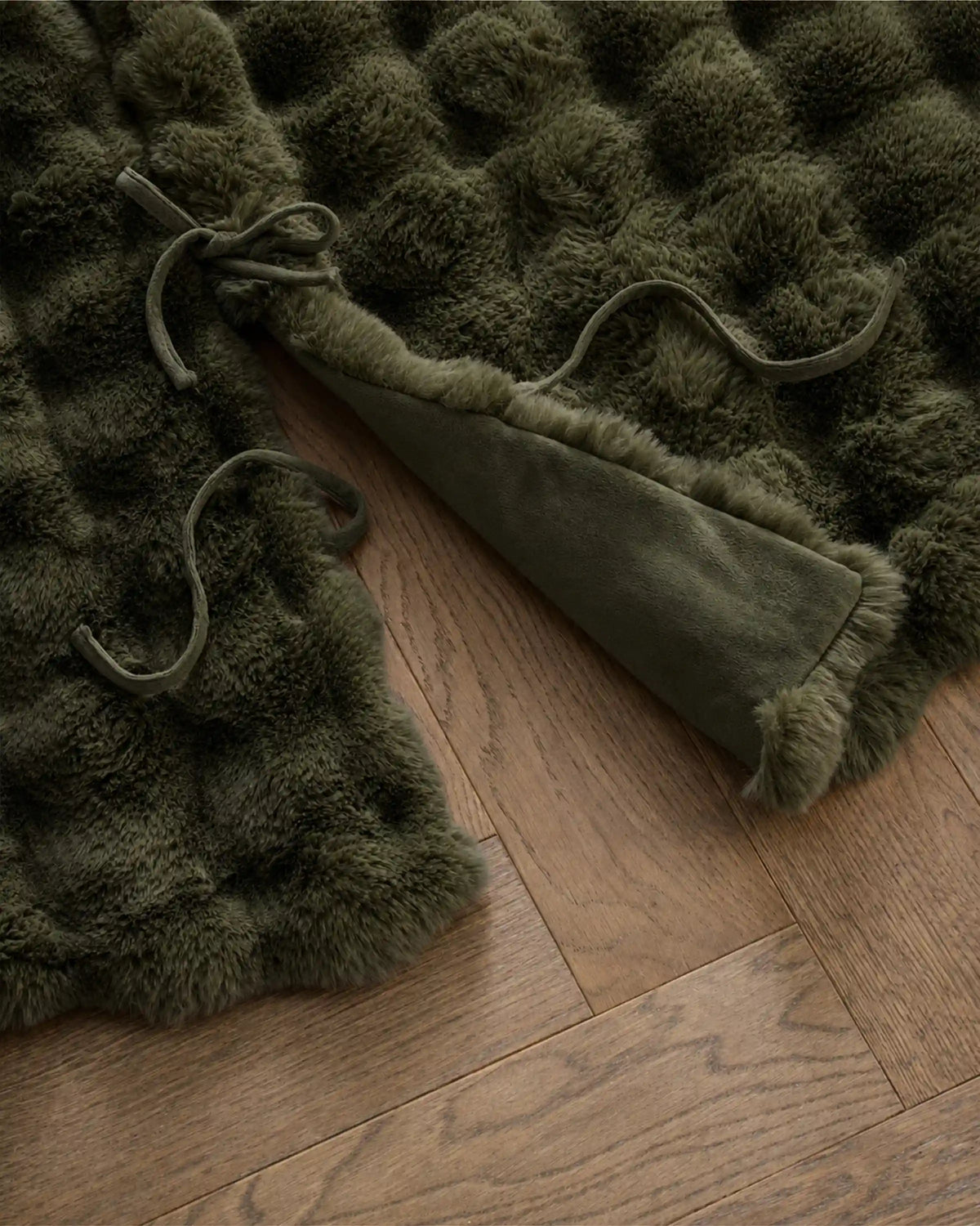 Faux Fur Tree Skirt