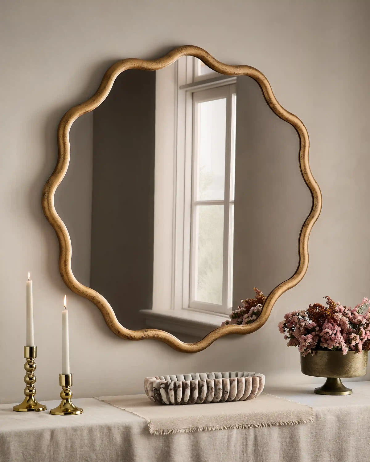 Wavy Wood Round Wall Mirror