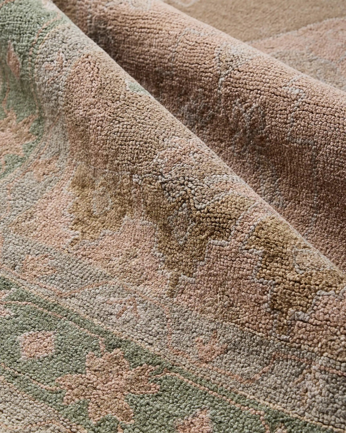 Ami Wool Rug