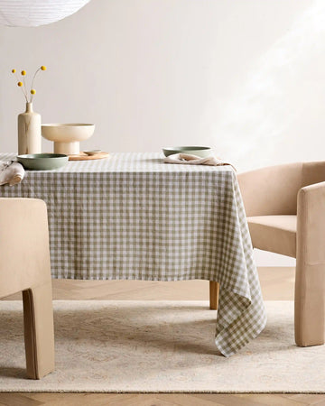 European Linen Gingham Tablecloth