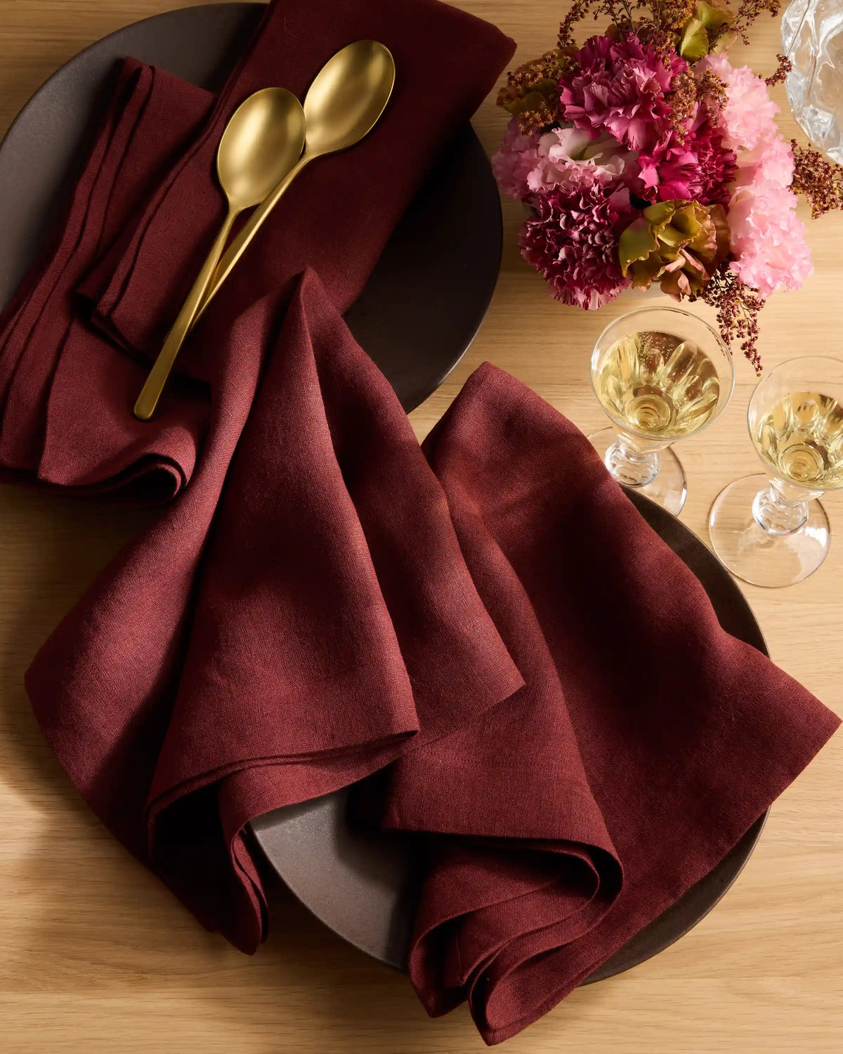 European Linen Wide-Hem Napkins, Set of 8