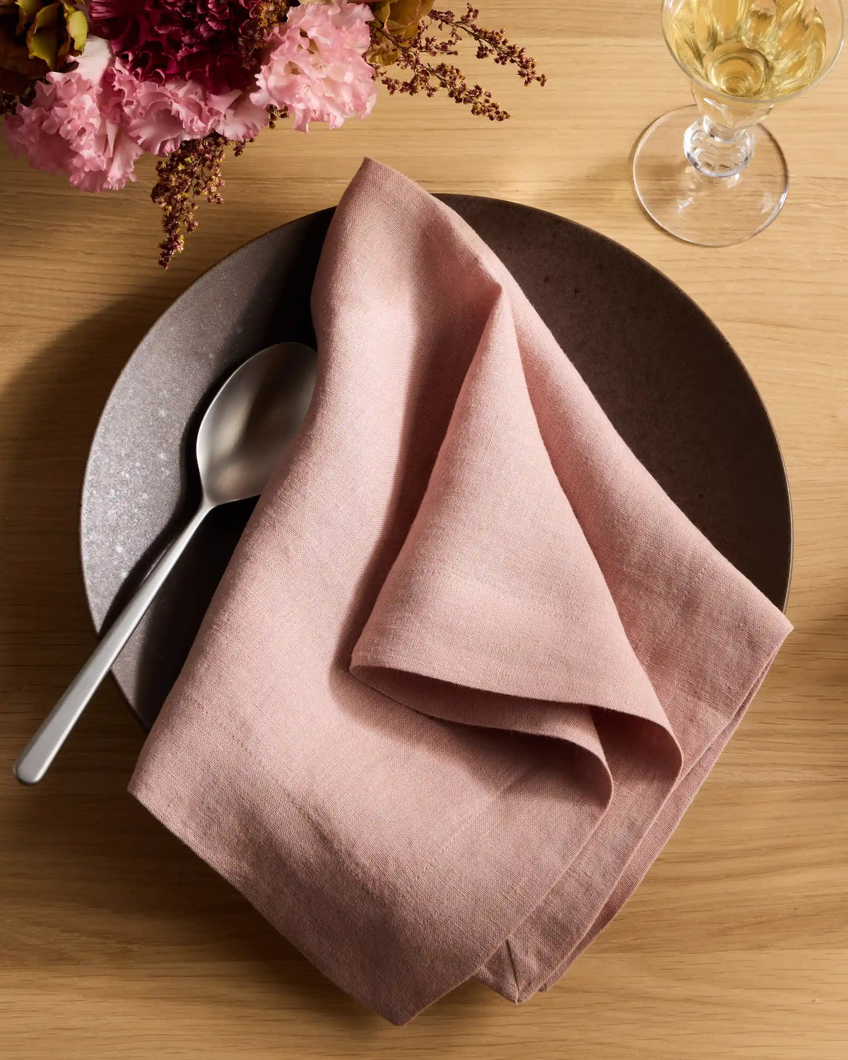 European Linen Wide-Hem Napkins, Set of 4