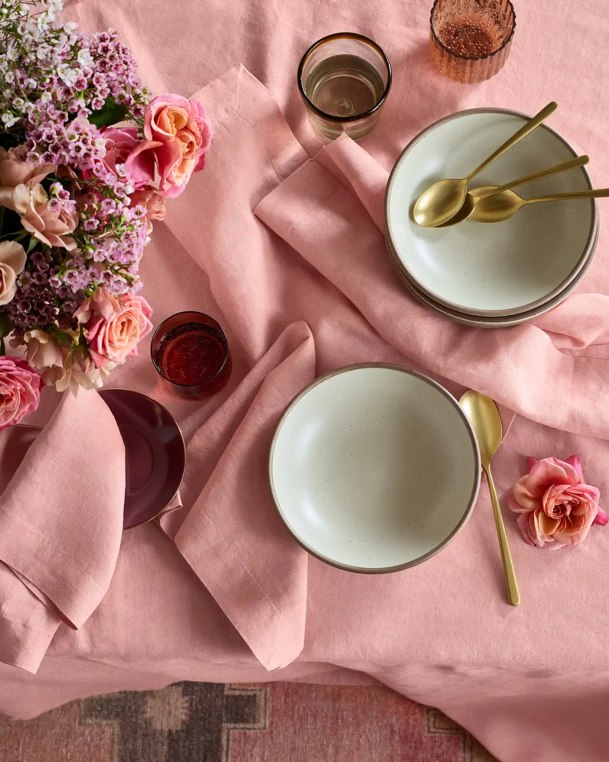 European Linen Wide-Hem Napkins, Set of 4