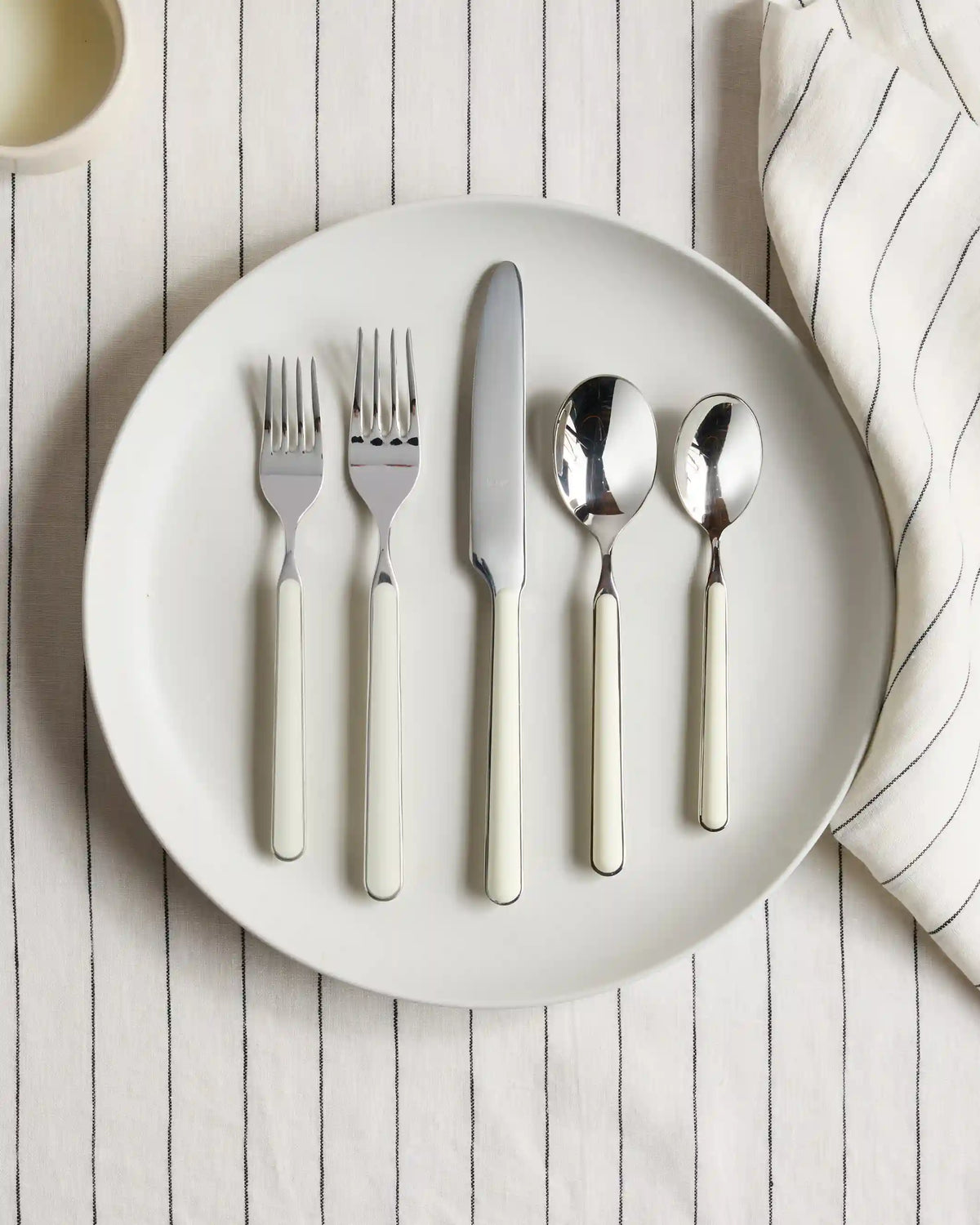 Fantasia Flatware 20-Pc Set by Mepra