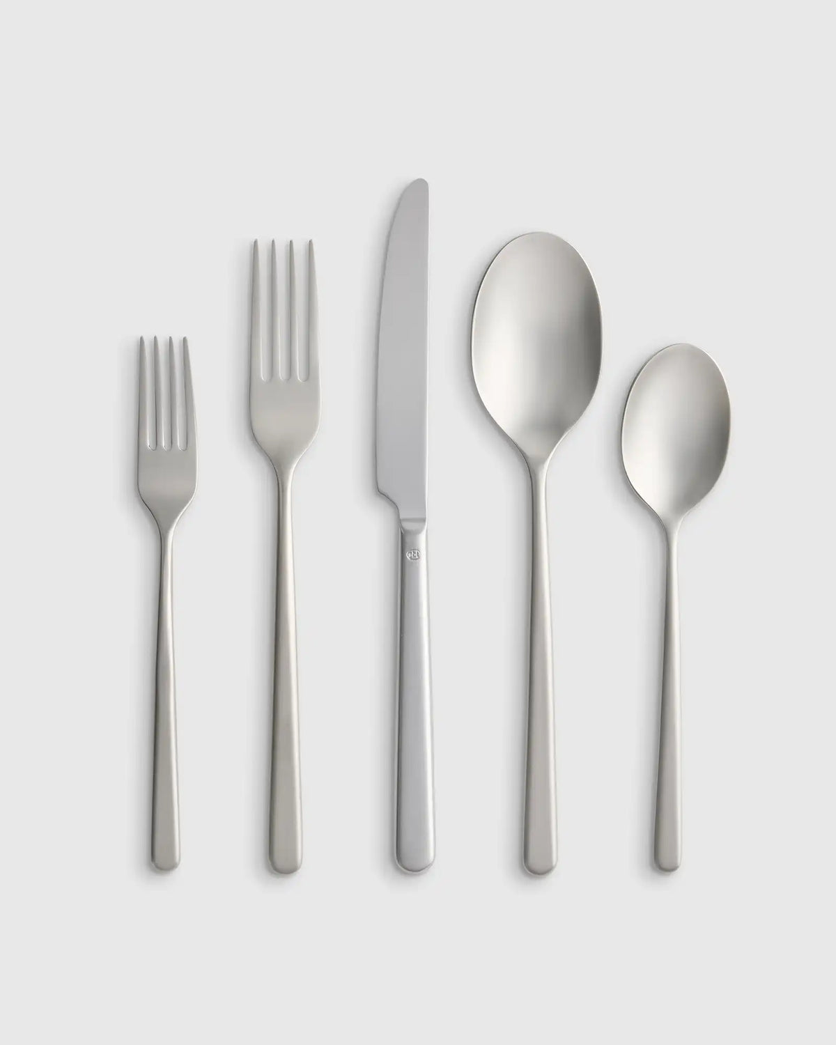 Gia Minimalist 20 Piece Flatware Set