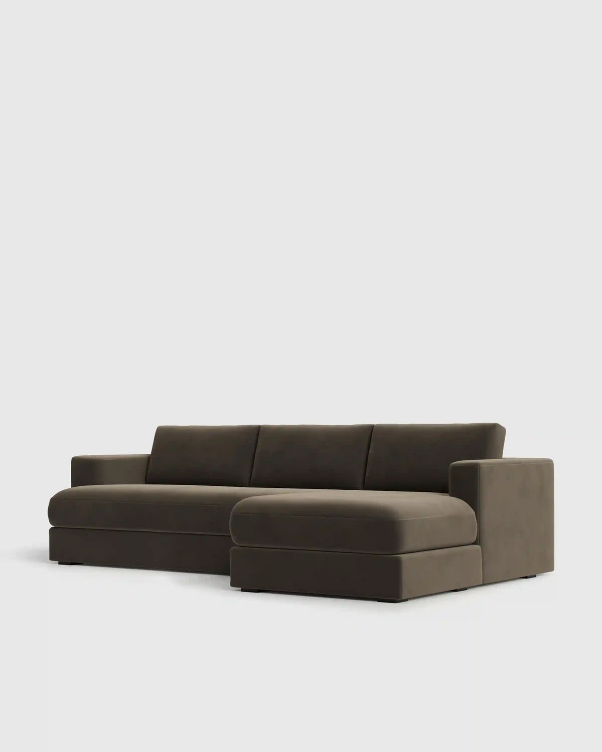 Sierra Curved Arm Chaise Sectional in Performance Velvet