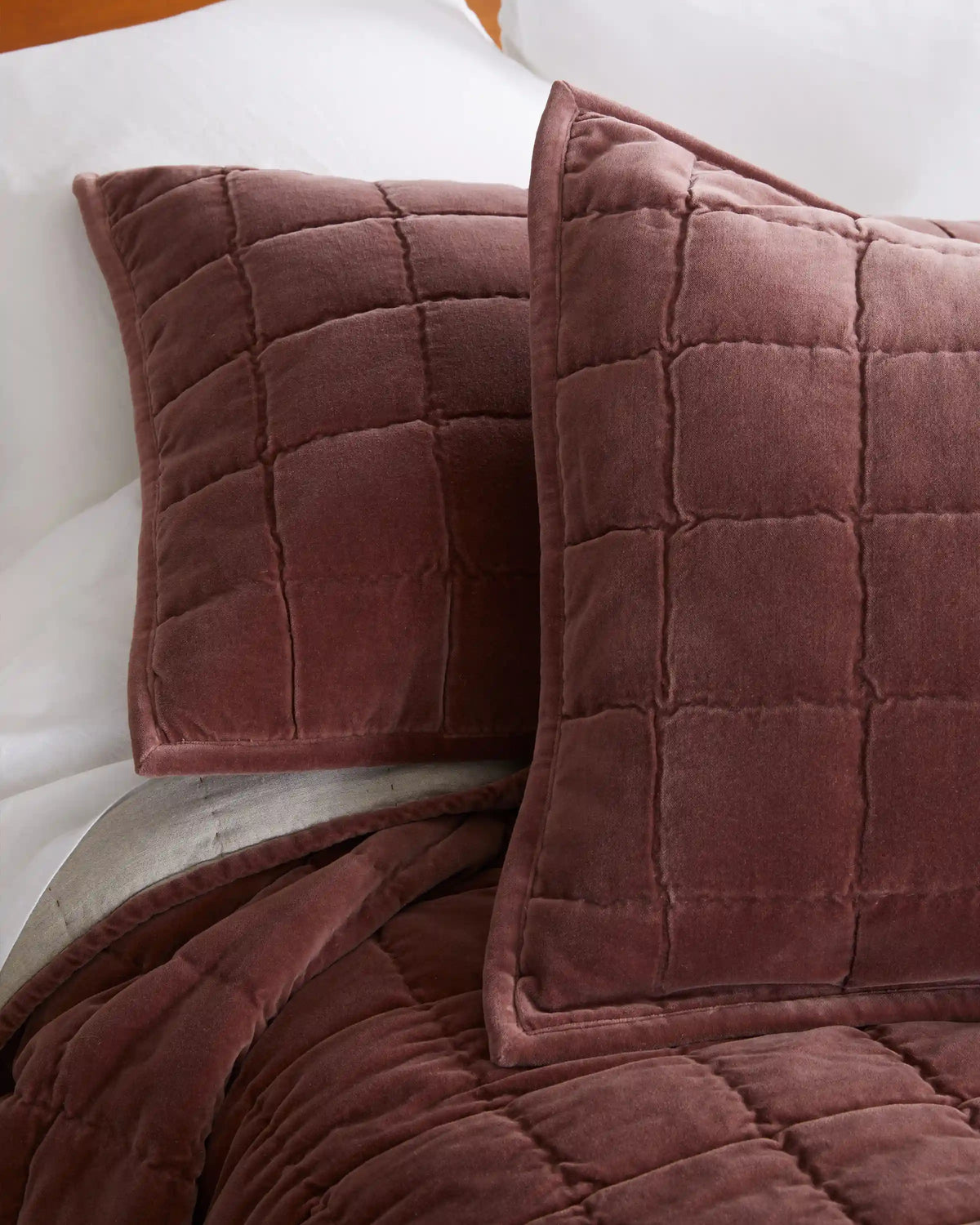 Cotton Velvet Box Quilt Set
