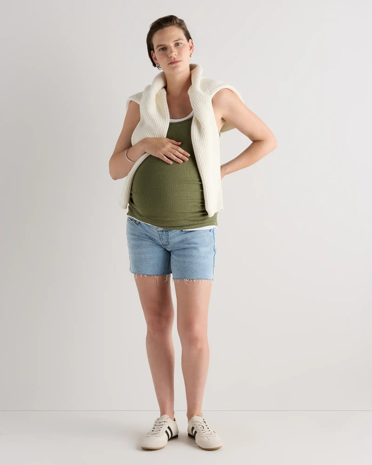 Lila Stretch Maternity Vintage Shorts