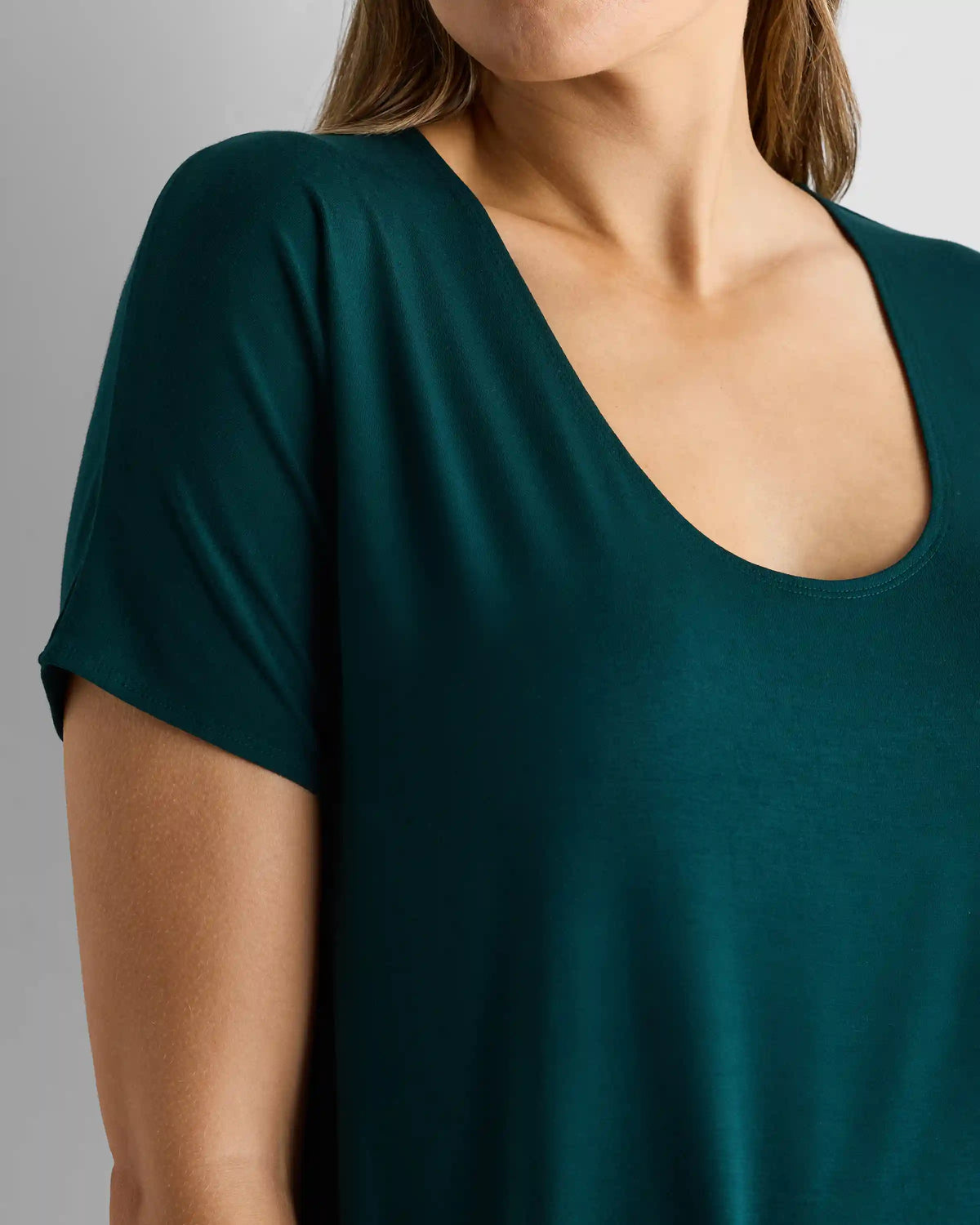 Bamboo Jersey Maternity Dolman Sleeve Tee (2-pack)