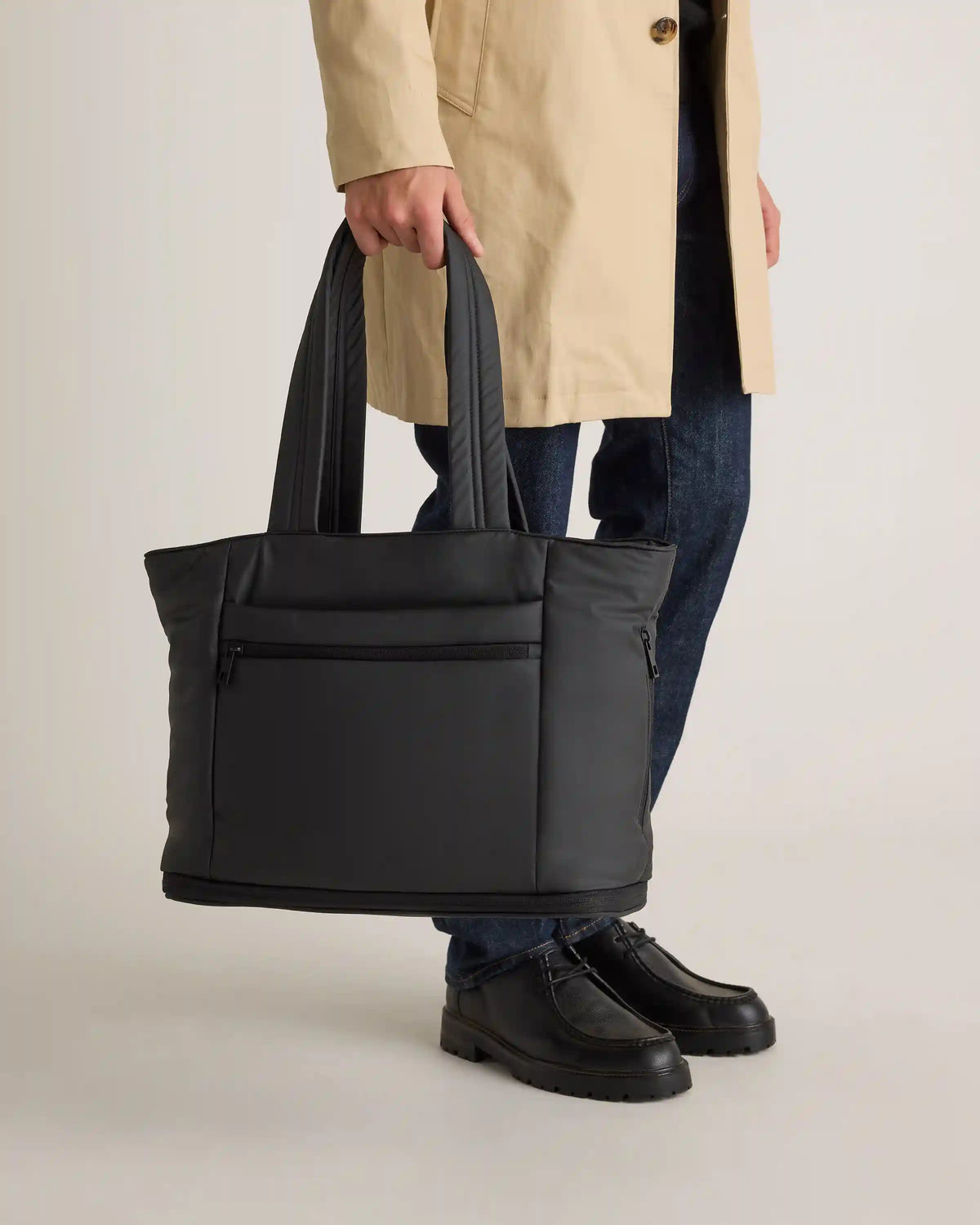 Water Repellent Puff Expandable Tote