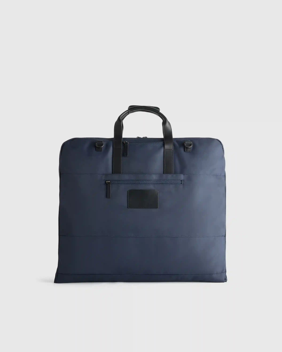 Voyage Nylon Garment Bag