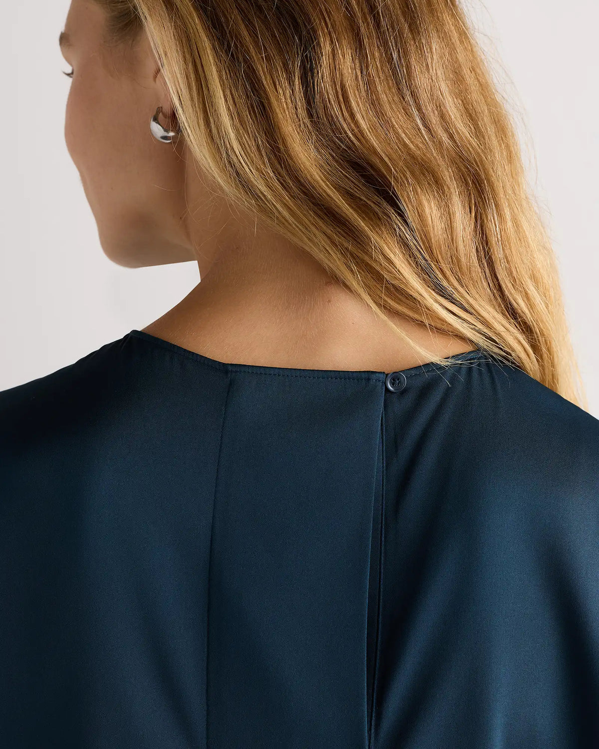 Washable Stretch Silk Split Hem Tee