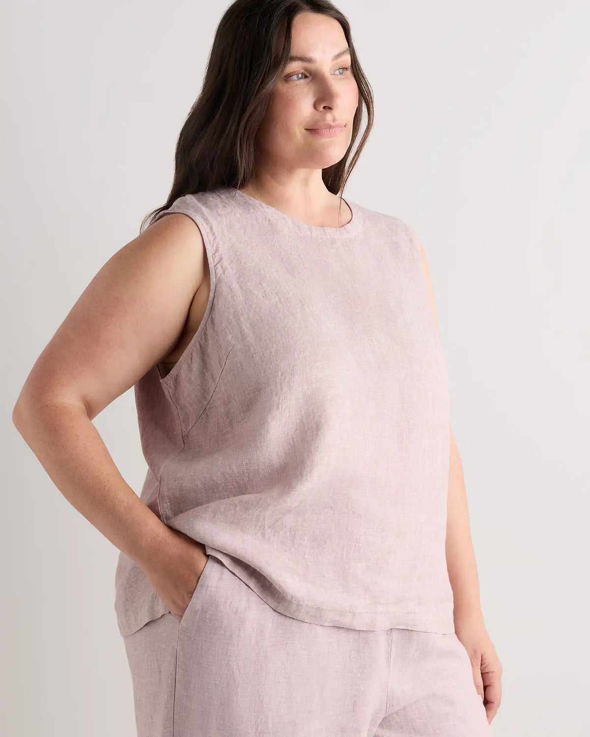 100% European Linen Tank