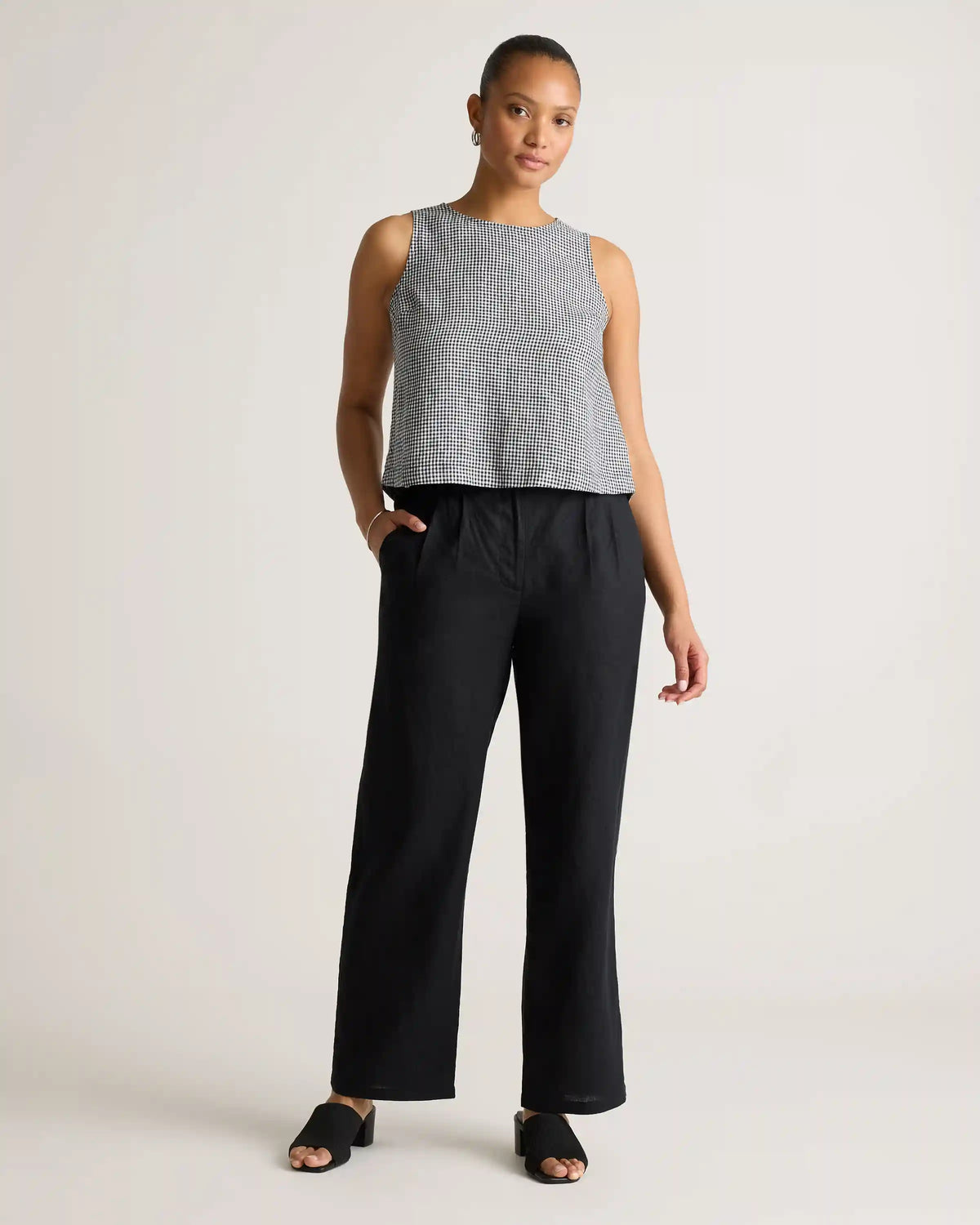 100% European Linen Cropped Tank
