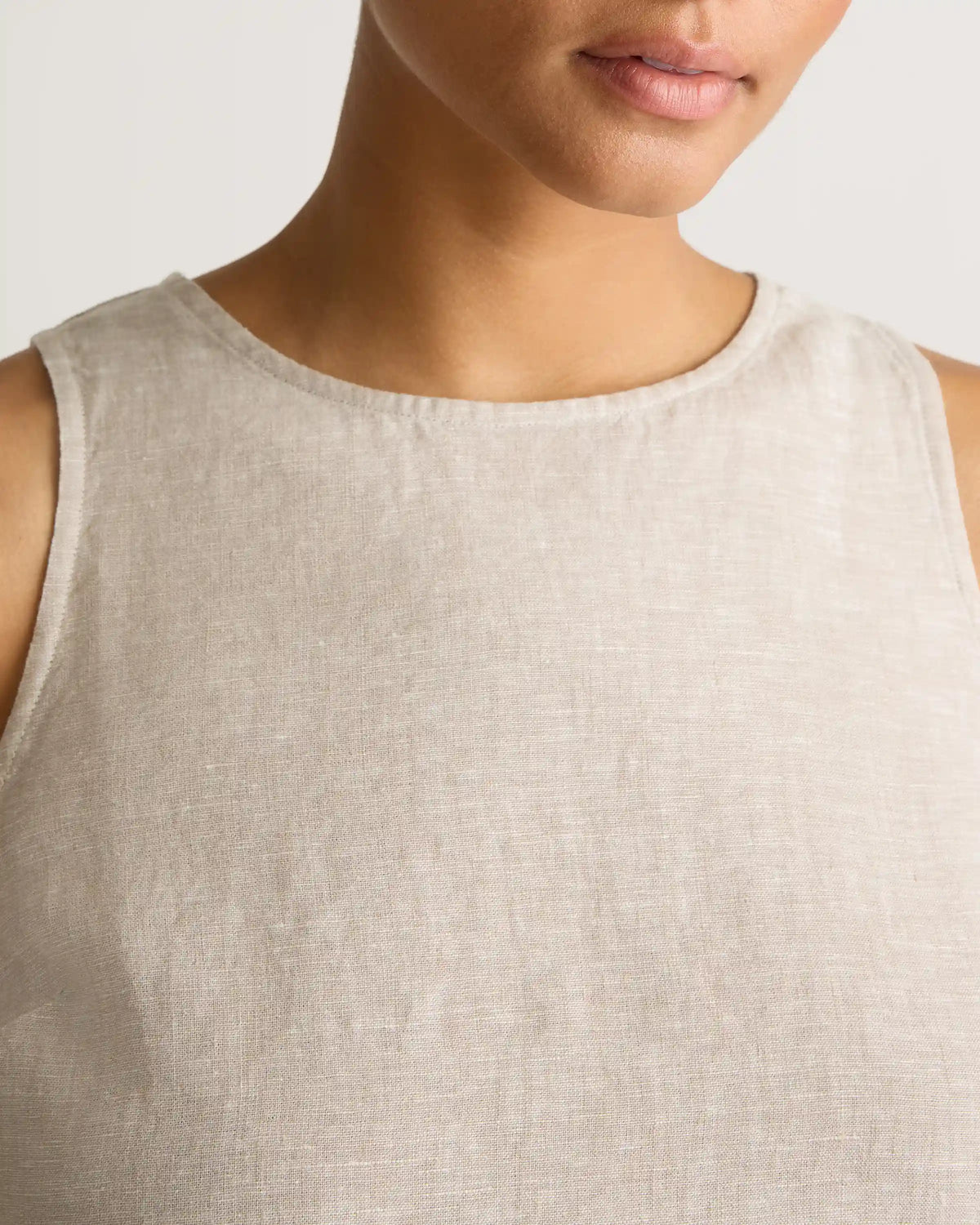 100% European Linen Cropped Tank