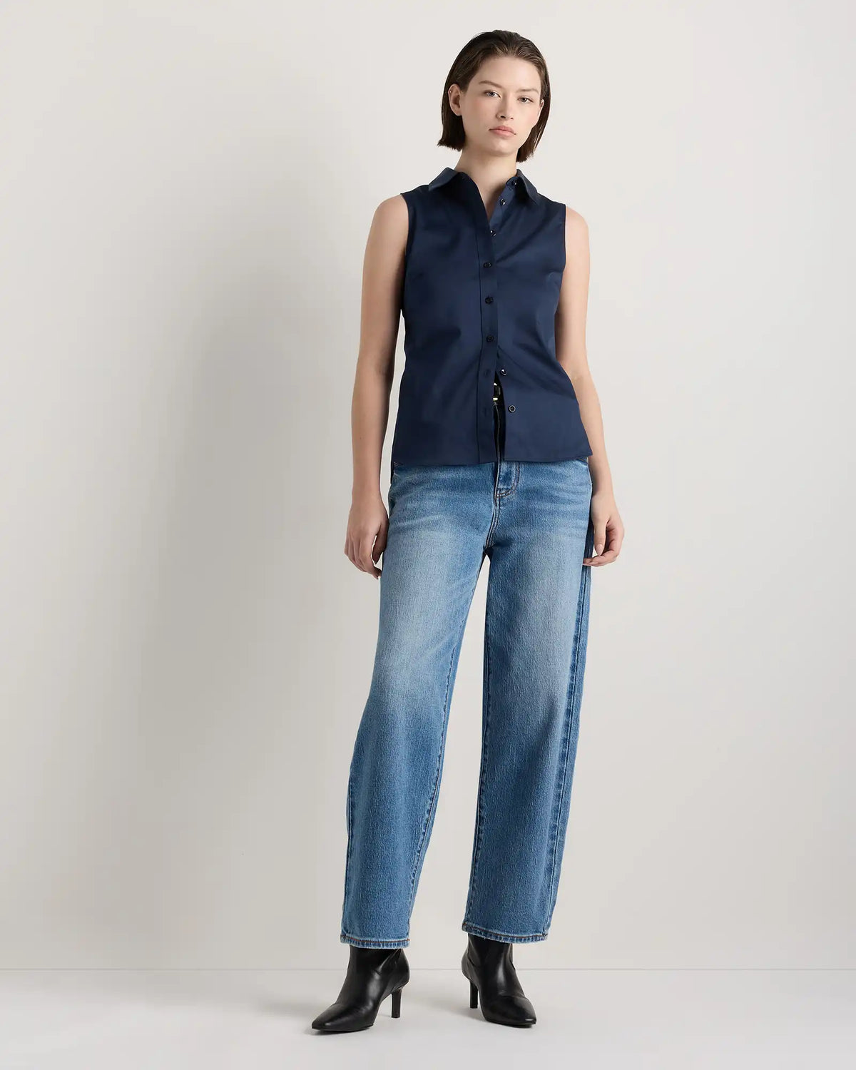 Organic Stretch Cotton Tailored Sleeveless Shirt