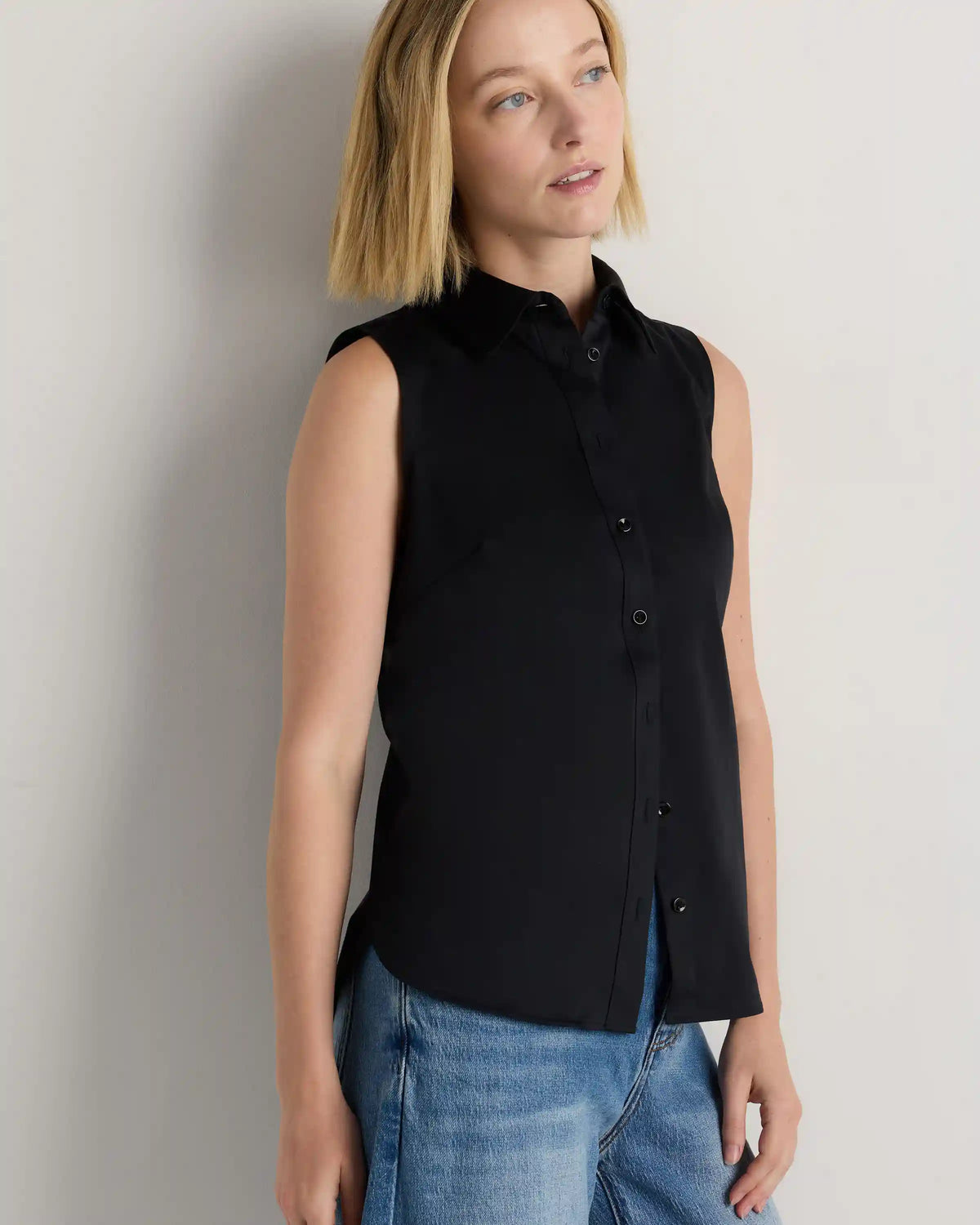 Organic Stretch Cotton Tailored Sleeveless Shirt