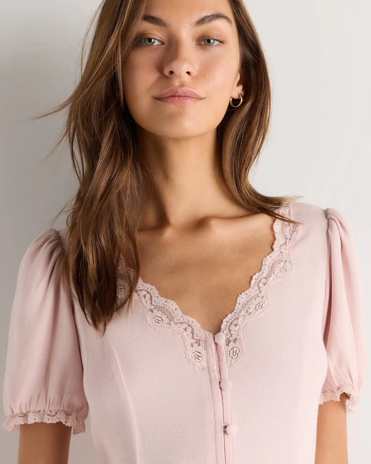 Lightweight Crepe Lace Puff Sleeve Blouse