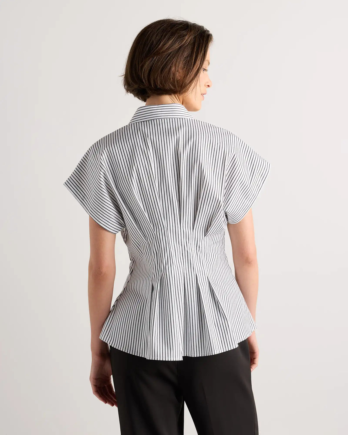 Stretch Twill Pleated Short Sleeve Shirt