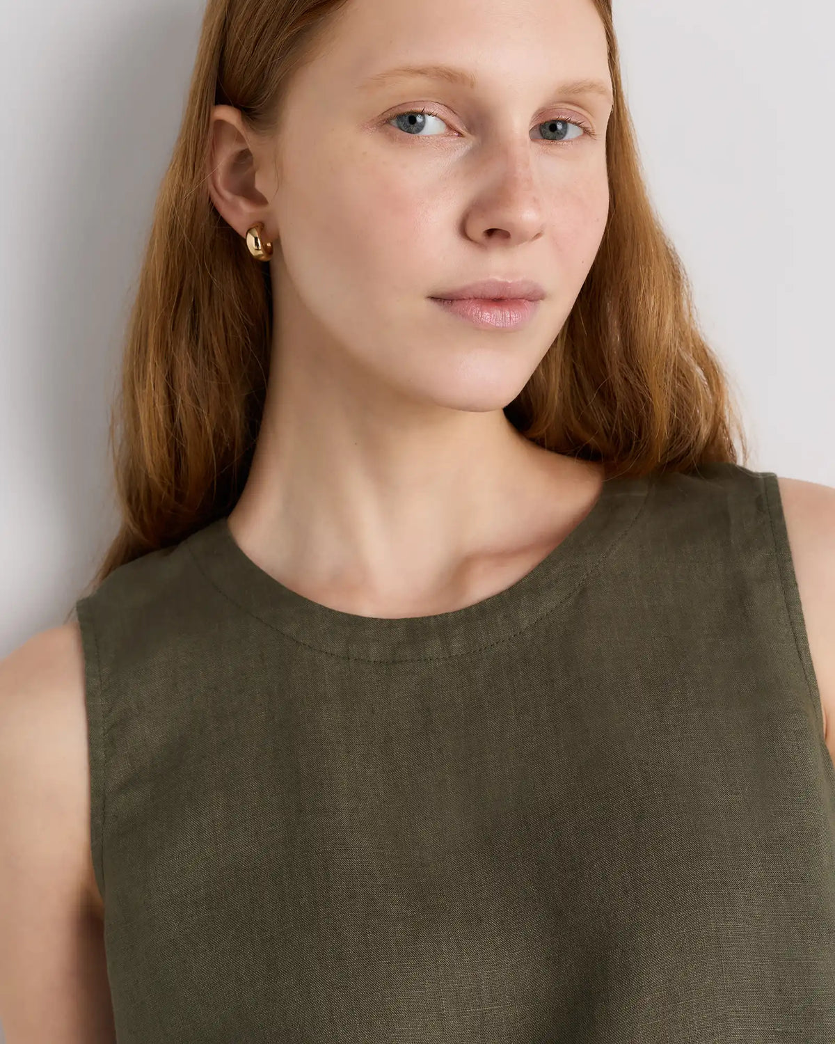 100% European Linen Tank