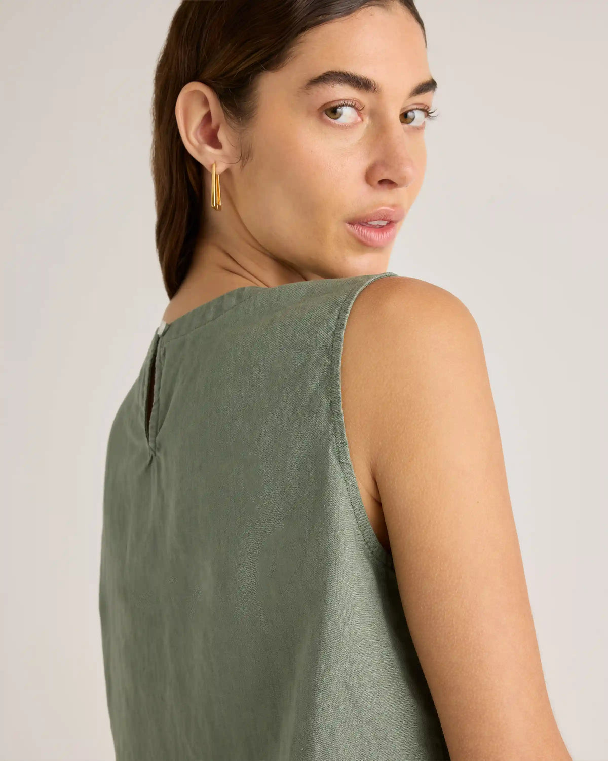 100% European Linen Tank
