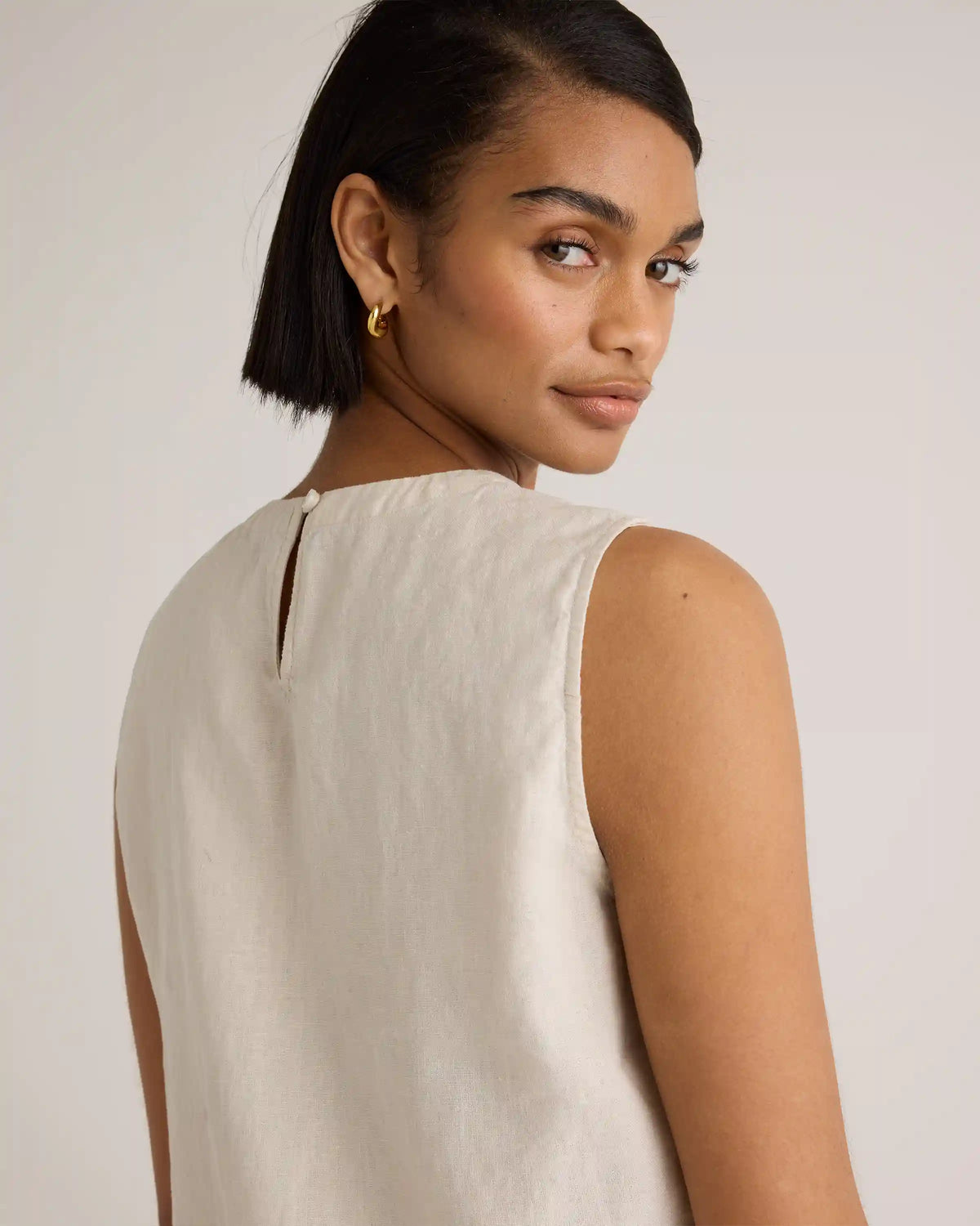 100% European Linen Tank