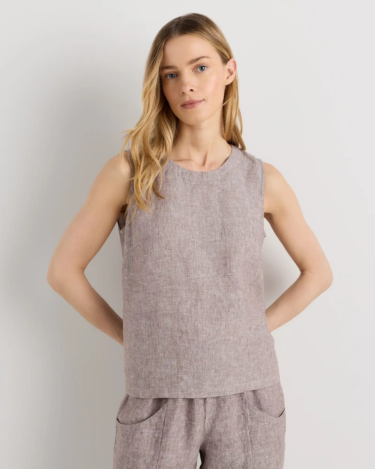 100% European Linen Tank
