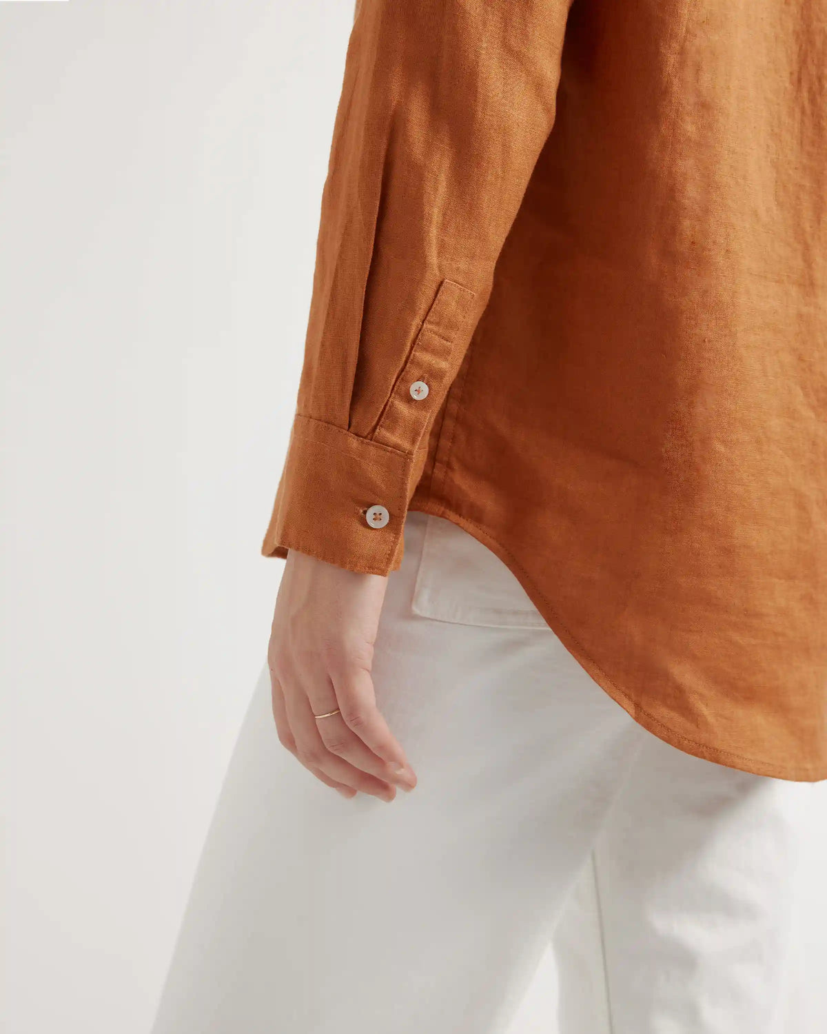 100% European Linen Long Sleeve Shirt