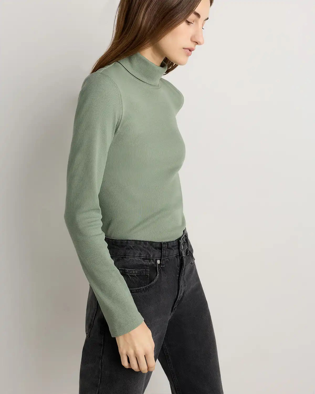 Organic Cotton Micro-Rib Turtleneck
