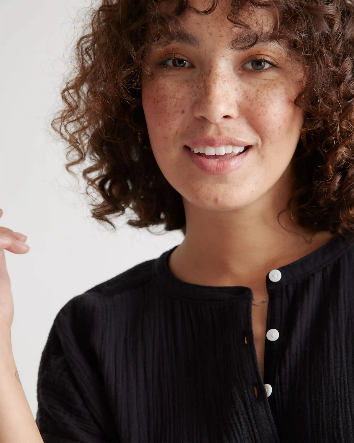 100% Organic Cotton Gauze Roll Sleeve Shirt