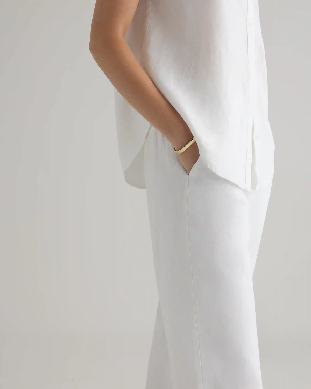 100% European Linen Camp Shirt