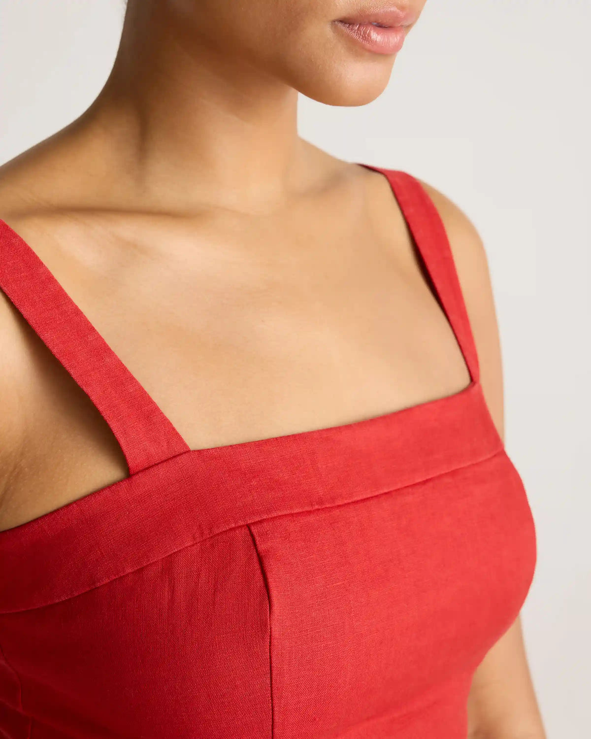 100% European Linen Fitted Tank