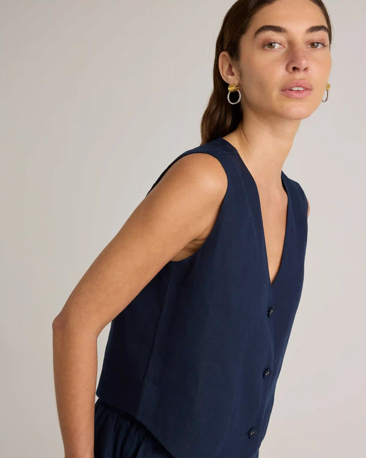 100% European Linen Vest