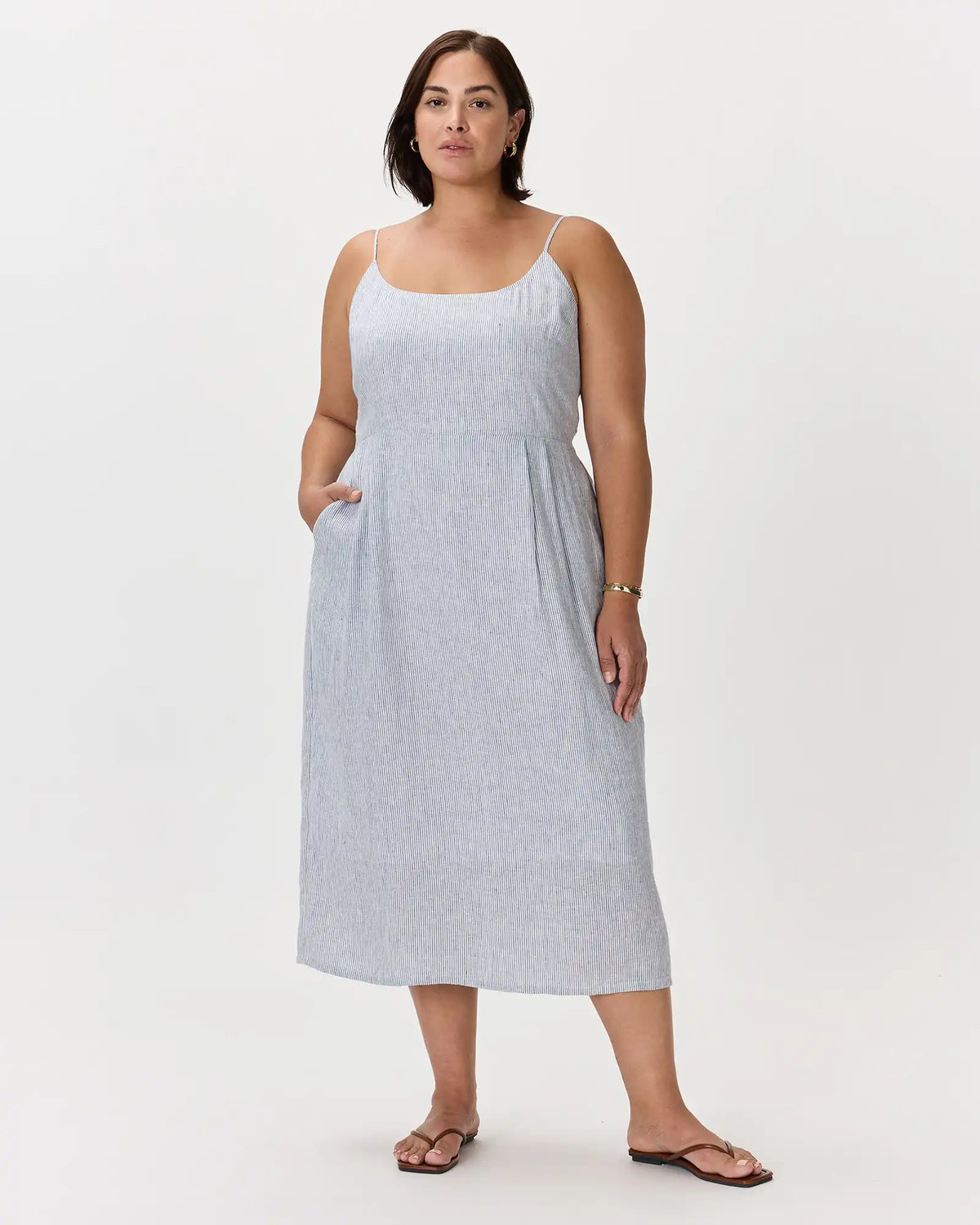 100% European Linen Scoop Neck Midi Dress