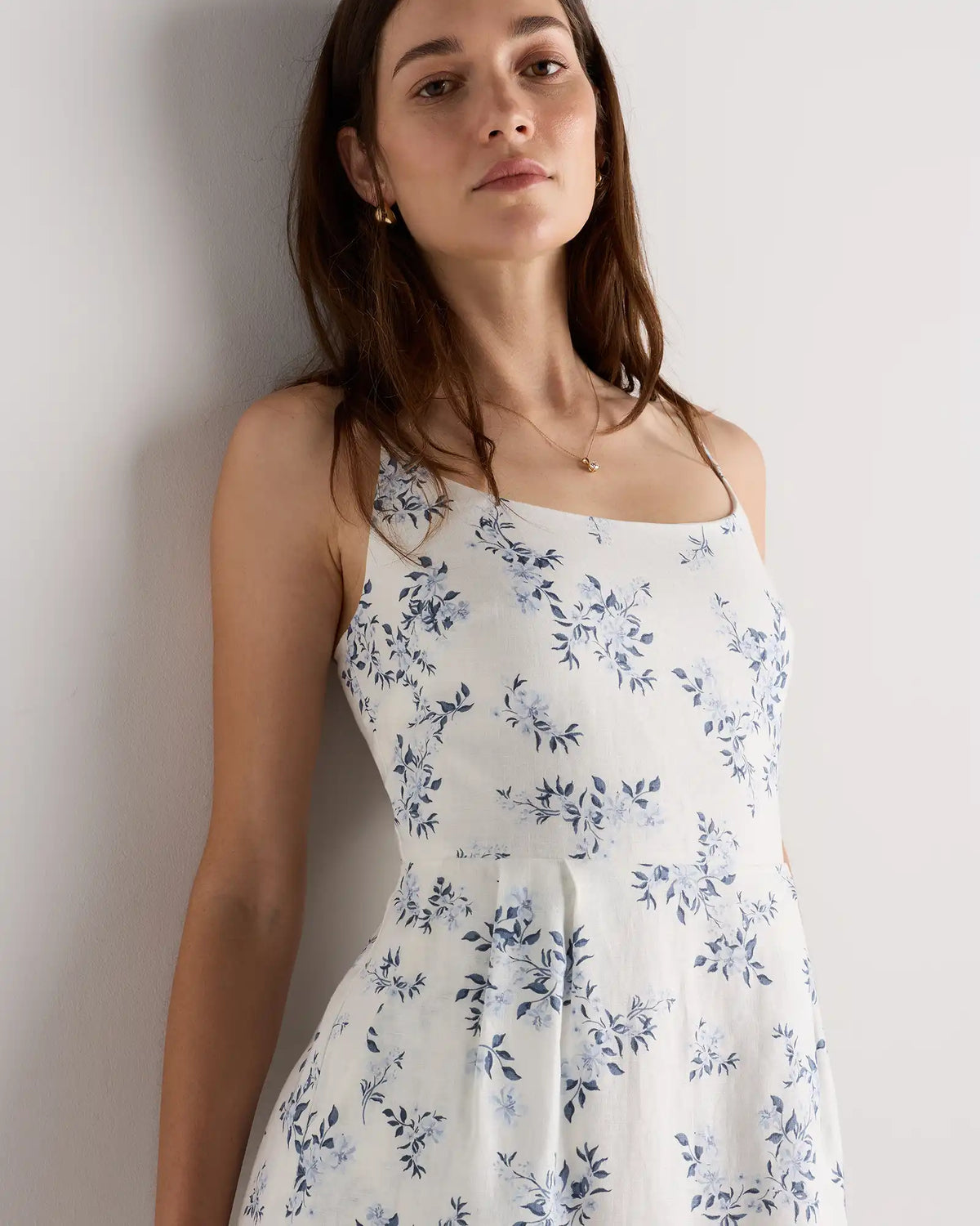 100% European Linen Scoop Neck Midi Dress