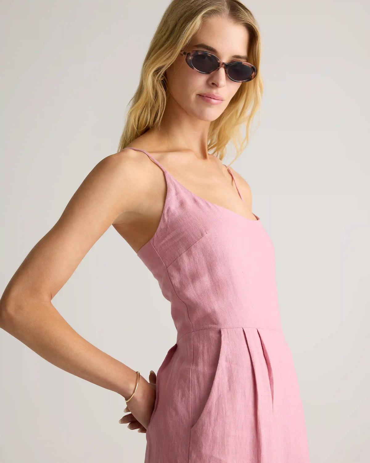 100% European Linen Scoop Neck Midi Dress