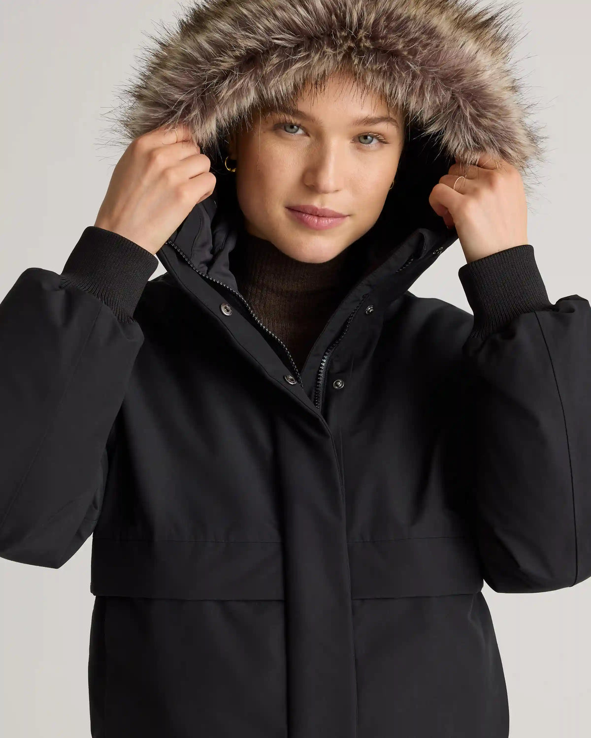 Responsible Down Hooded Short Parka
