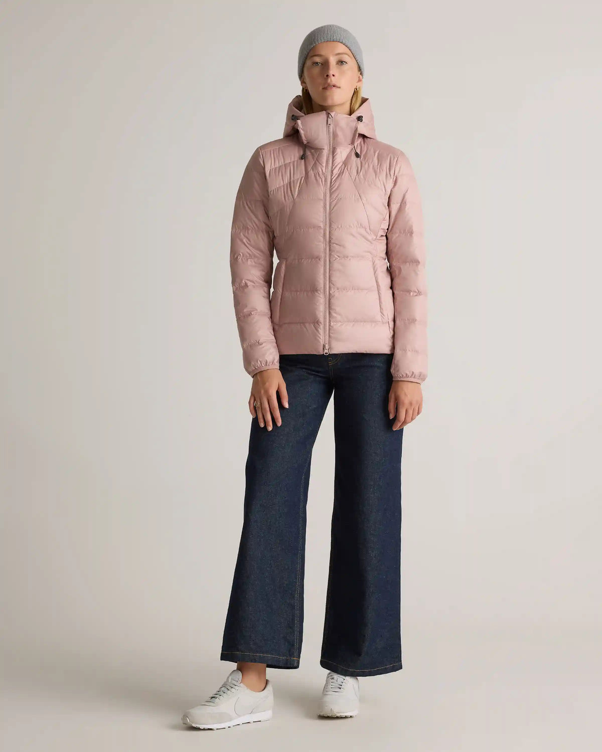 Lightweight Down Packable Puffer Hooded Jacket