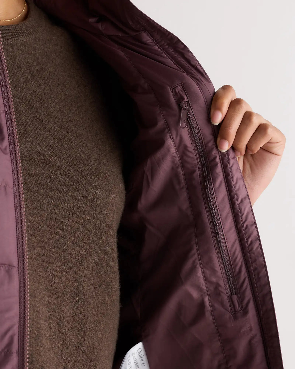Lightweight Down Packable Puffer Hooded Jacket