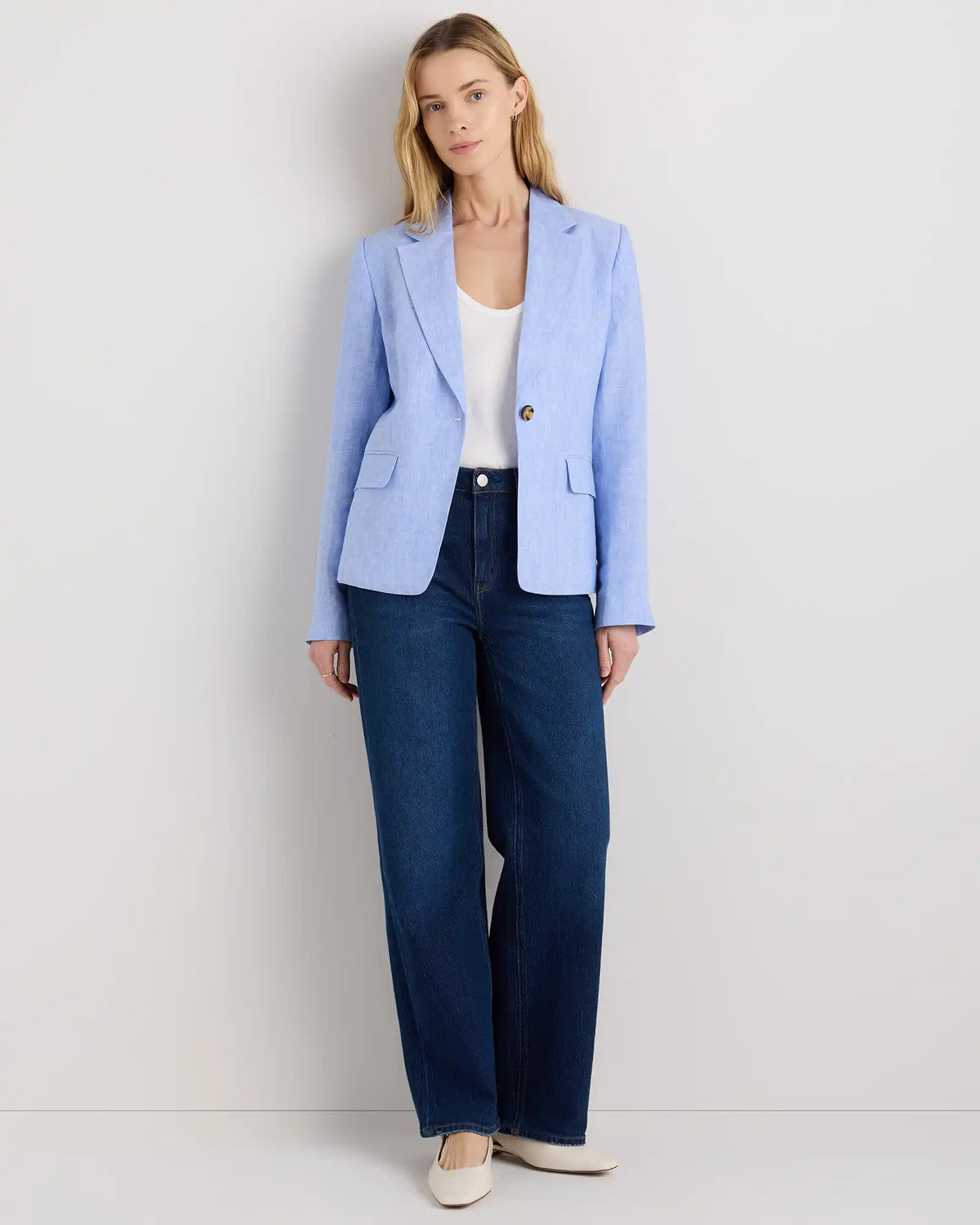 100% European Linen Structured Blazer
