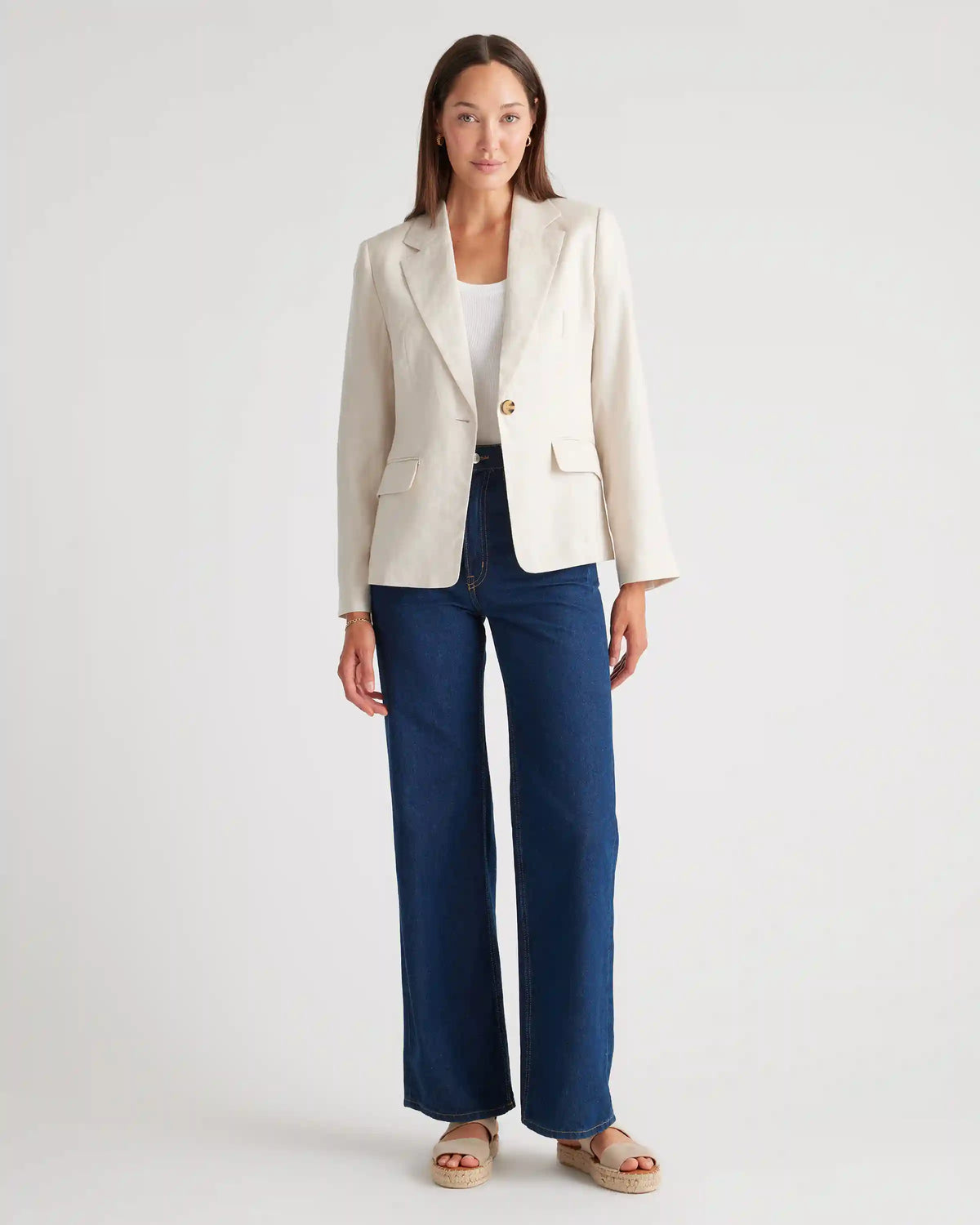 100% European Linen Structured Blazer