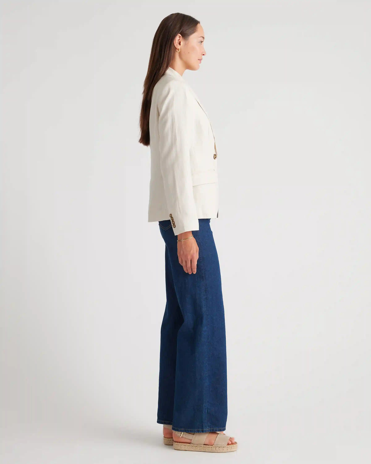 100% European Linen Structured Blazer