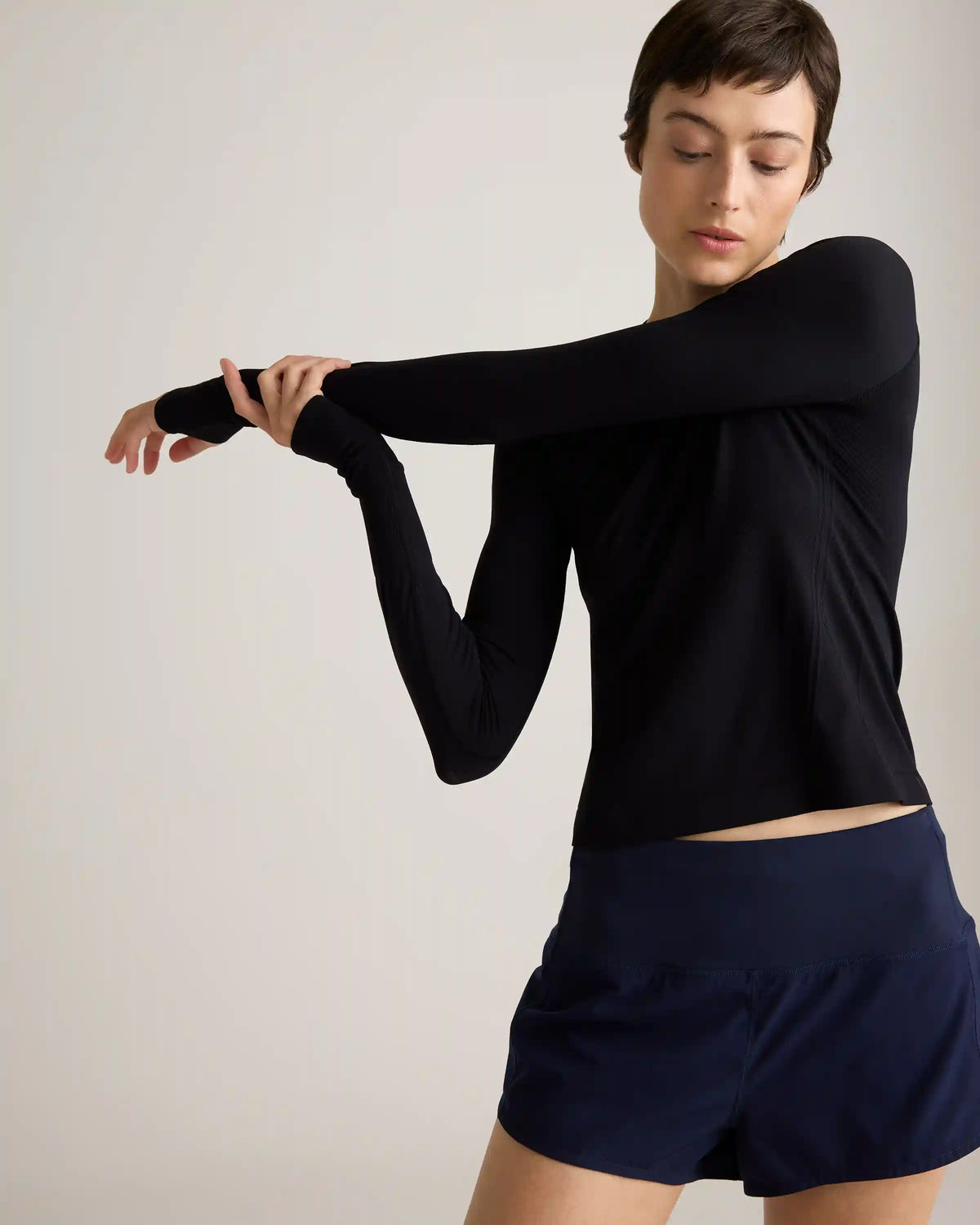 Seamless Waist-Length Long Sleeve Top