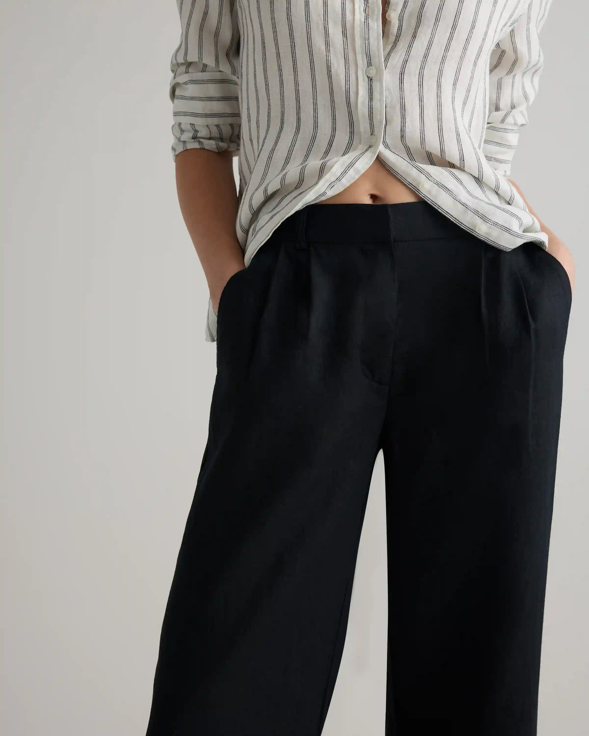 100% European Linen Pleated Trouser