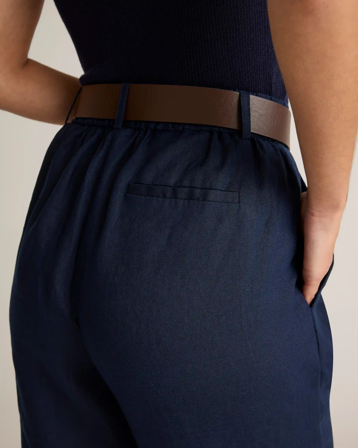 100% European Linen Pleated Trouser