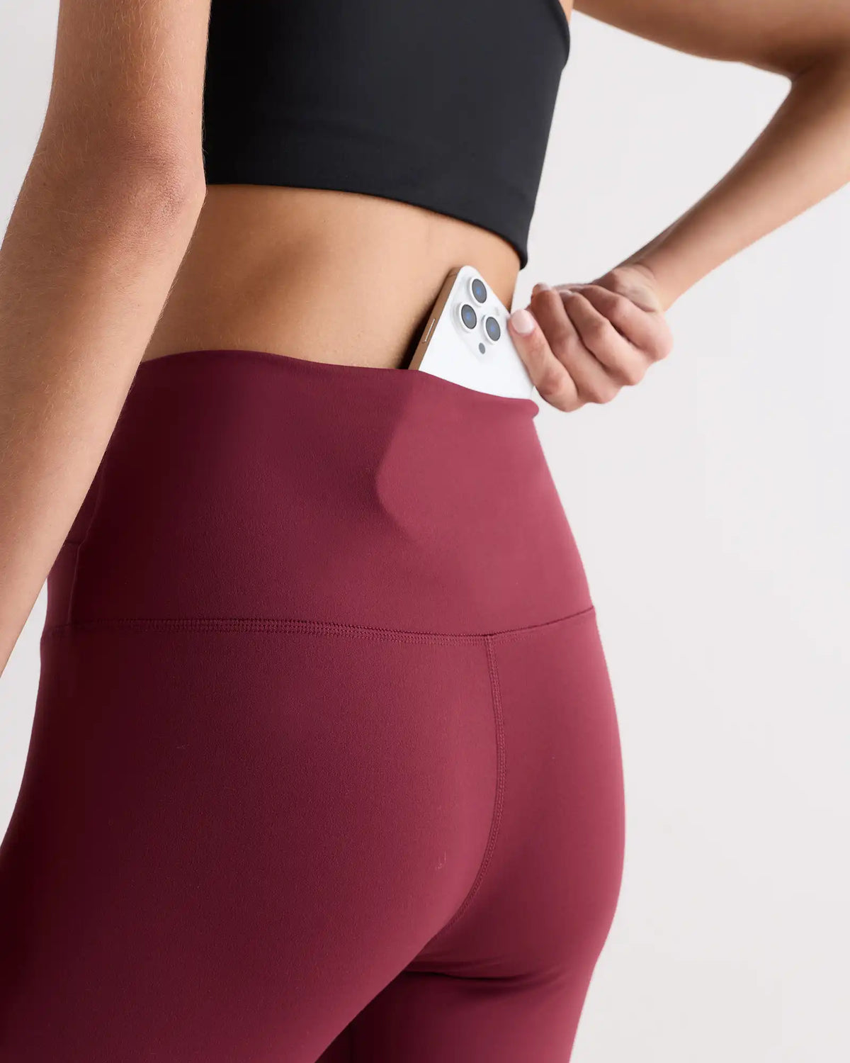 Ultra-Form High-Rise Crossover Legging
