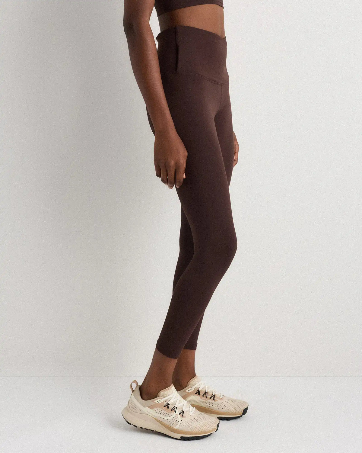 Ultra-Form High-Rise Crossover Legging